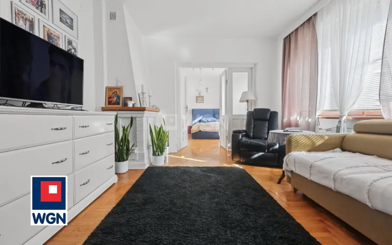 Obiekt hotelowy na  sprzedaż Jabłonna - Na sprzedaż hostel - Jabłonna
