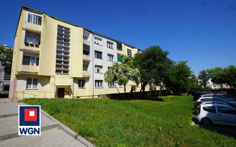 Mieszkanie na  sprzedaż Piotrków Trybunalski - Przestronne mieszkanie. Centrum.